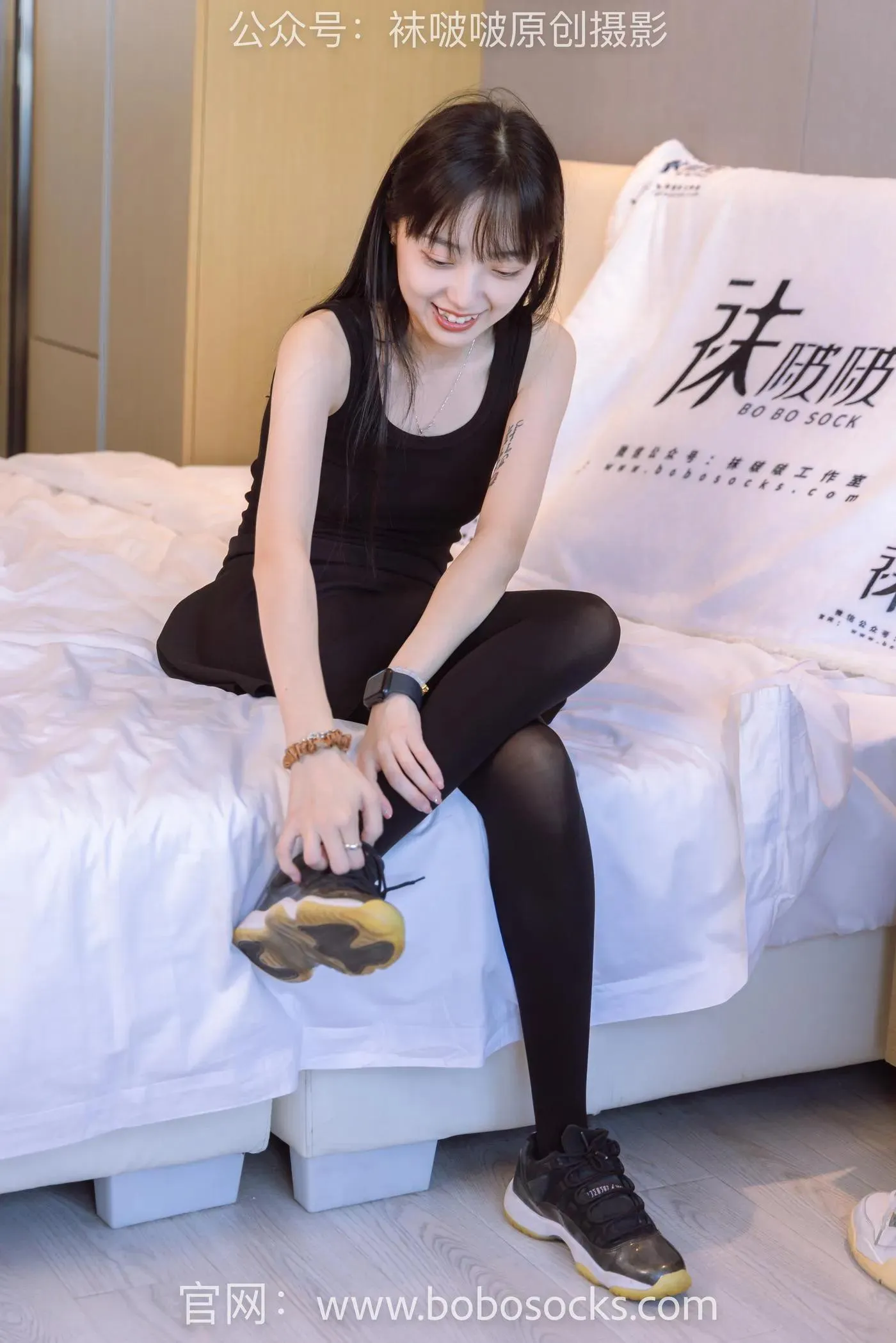 [BoBoSocks袜啵啵]NO.130 稚予-两双穿脏篮球鞋、厚黑丝 [145P]插图7